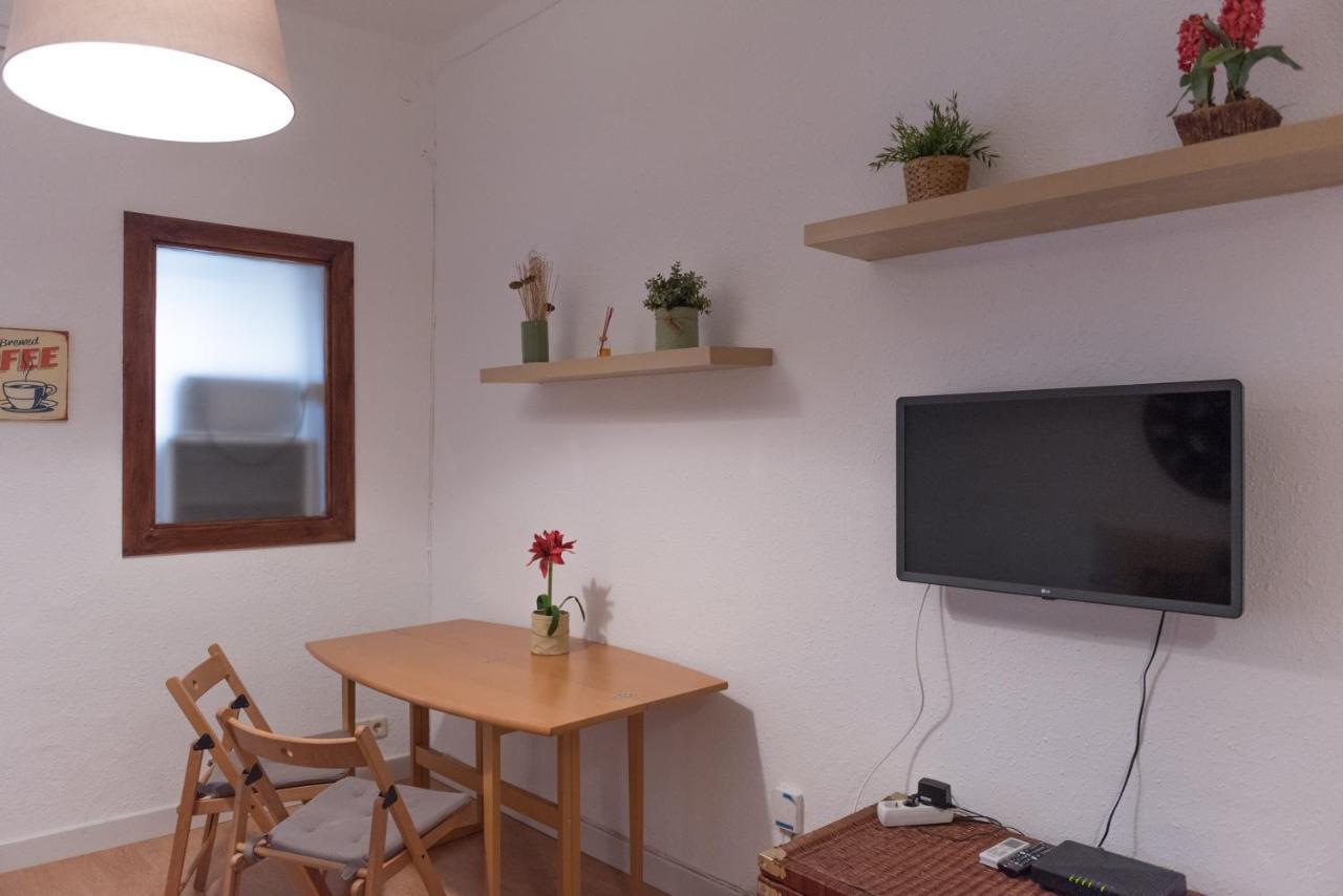 Sweet Bcn Studio With Terrace Barcelona Bagian luar foto
